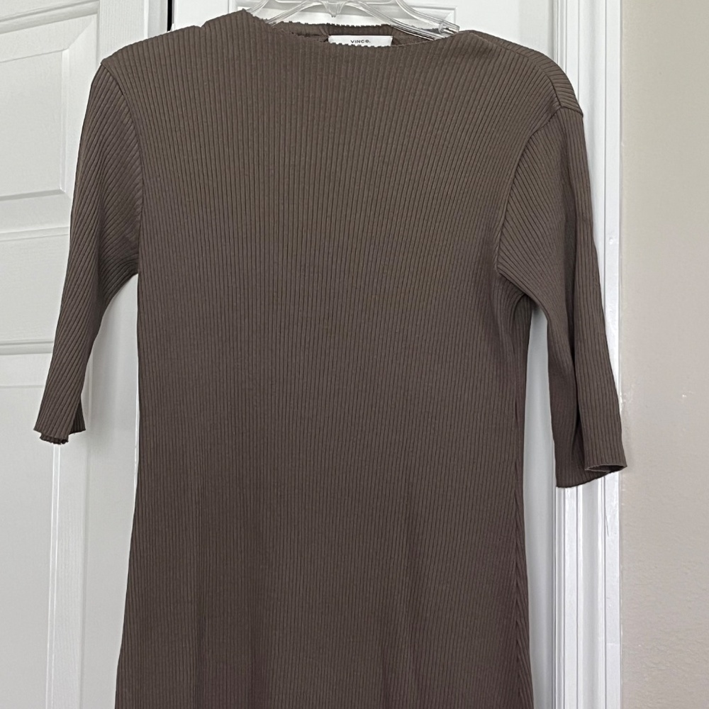 Vince Ribbed Miami Dress - Picture 3 of 3